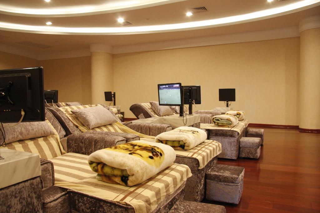 Runyang Huanlong Hotel Zhenjiang  Zewnętrze zdjęcie